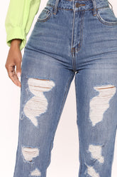 Picture This Distressed Straight Leg Jeans - Medium Blue Wash Ins Street